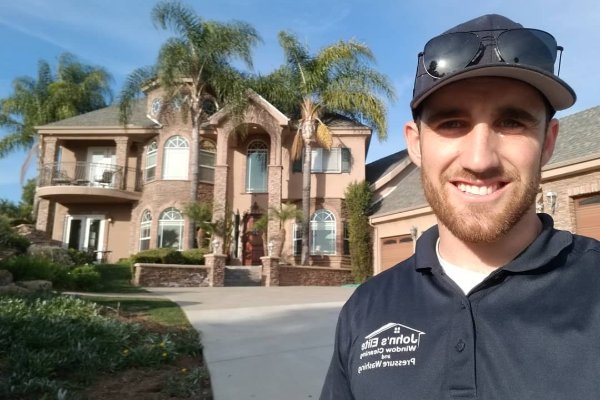 Roof Cleaning and Pressure Washing San Diego About body image